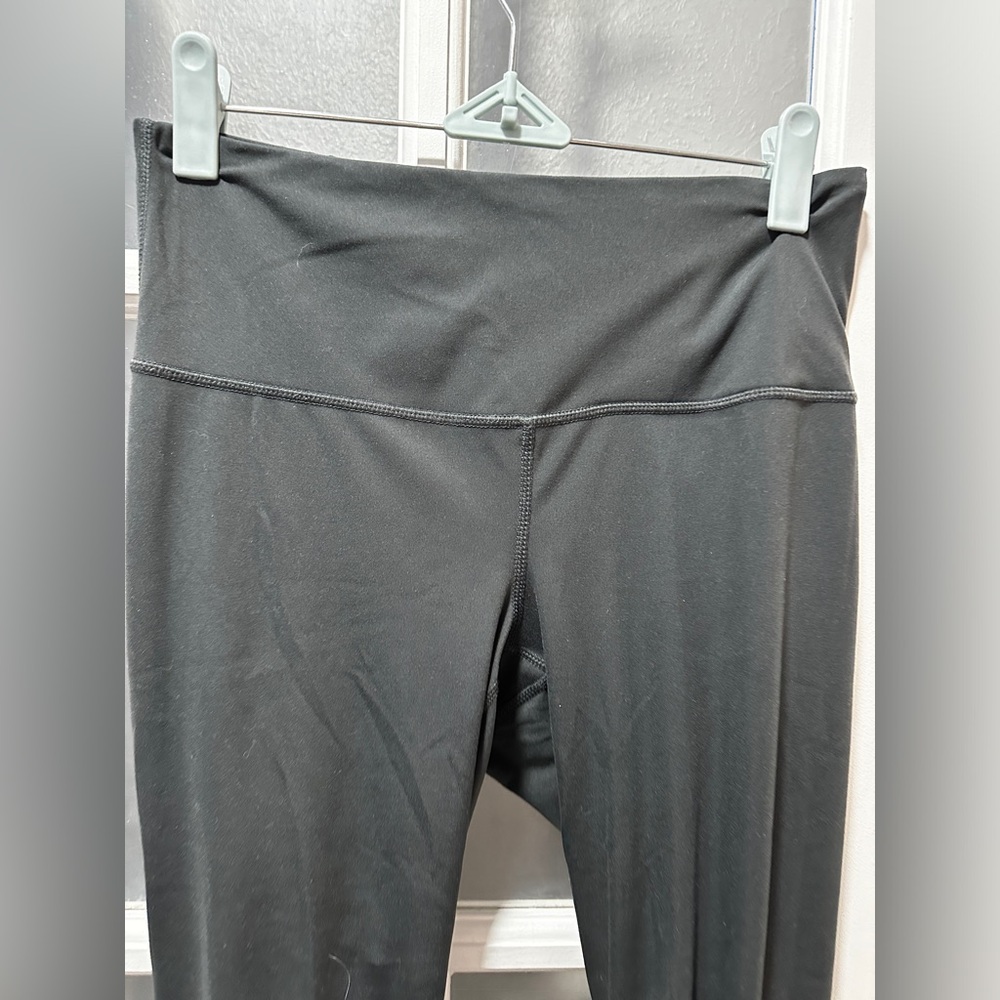 ⭐️SOLD⭐️ Yogalicious High Waist Ultra Soft Nude Tech Legging - Picture 5 of 7